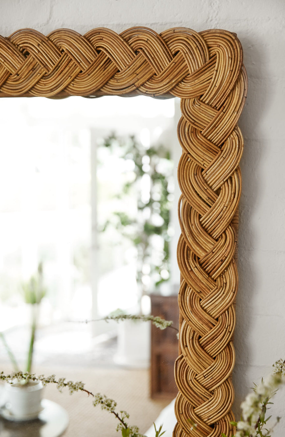 Castello Rectangular Braided Rattan Wall Mirror corner closeup
