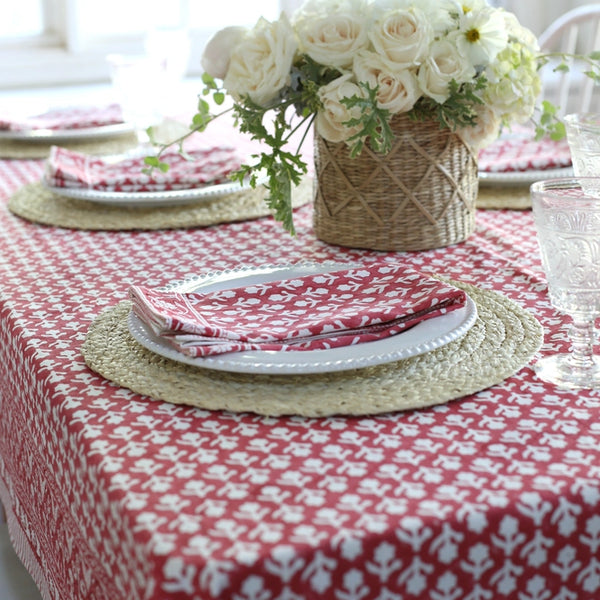 Charlotte Berry Red Napkins and tablecloth