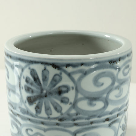 Lucky Cloud Cachepot Closeup