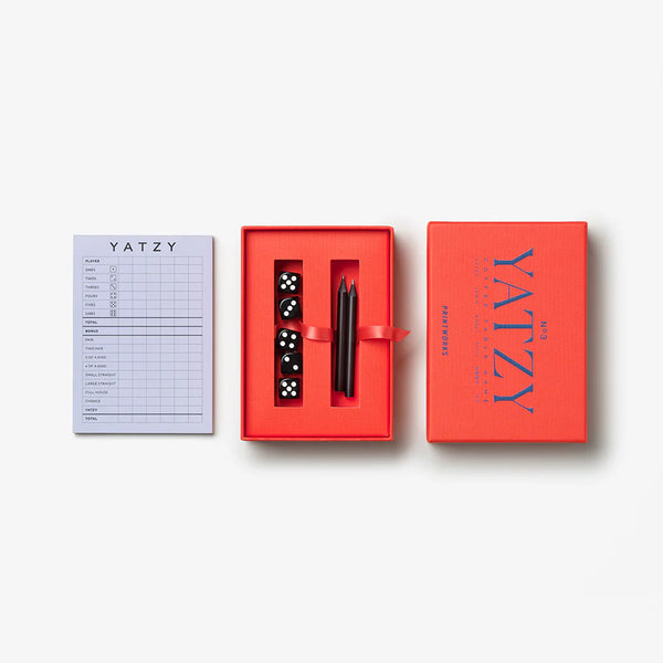 Classic Yatzy Game - Red Box contents