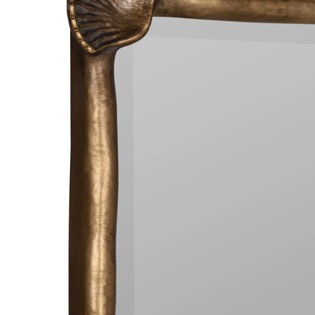 Seaside Mirror - corner scallop shell closeup