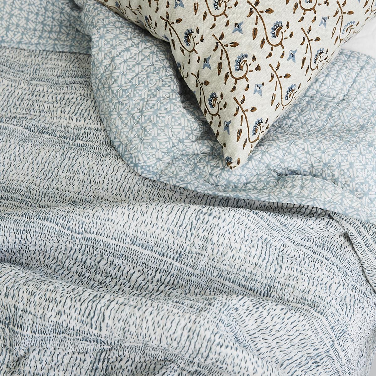 Walter G Kantha Quilt