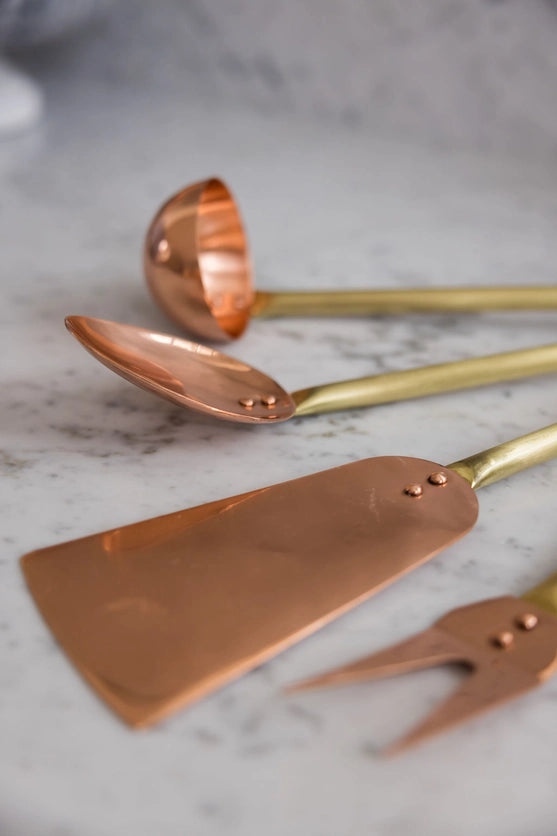 Copper and Brass utensils close up