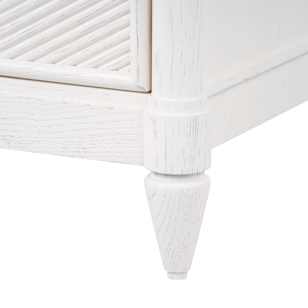Flavie Three Drawer White End Table leg detail