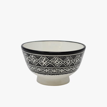 Black Just Right Serving Bowl