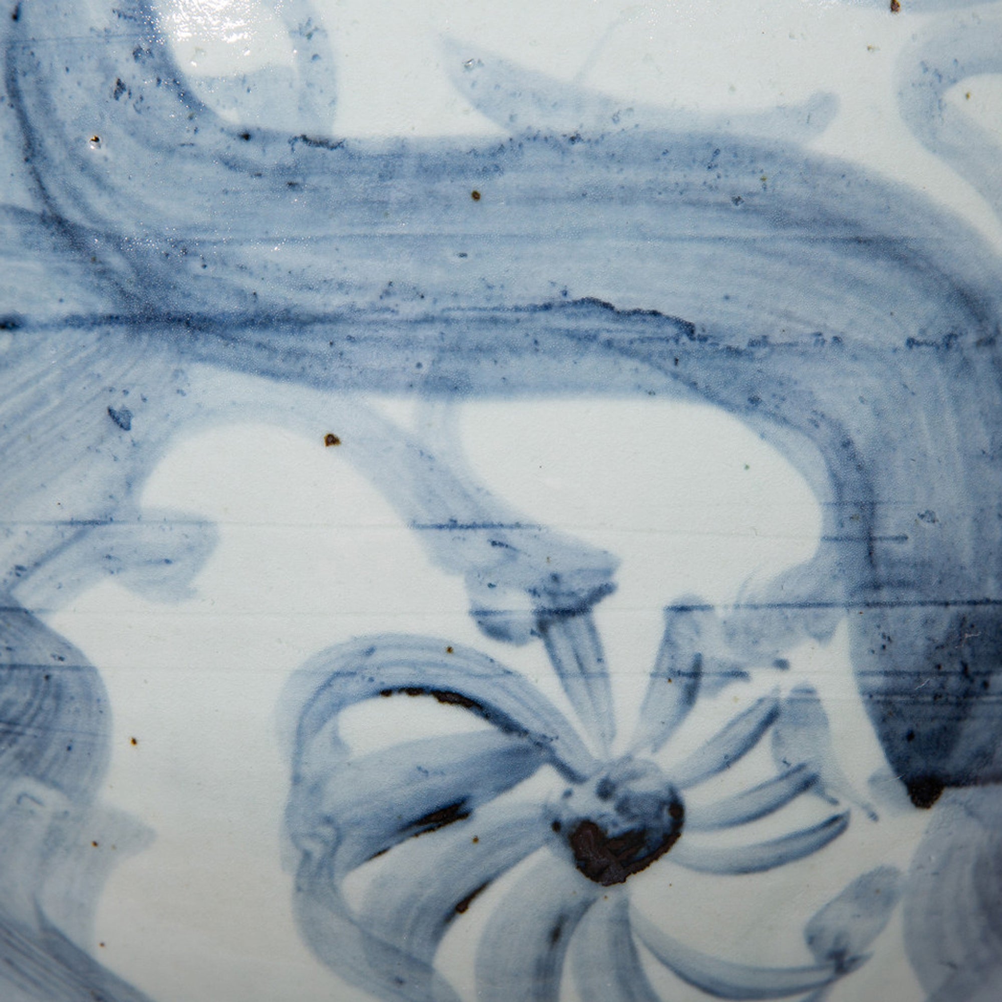 Twisted Flower Large Belly Jar Close Up